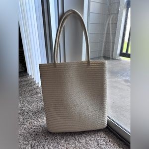 Straw tote bag in cream color